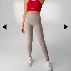 Balance Athletica Cloud Pant Mica